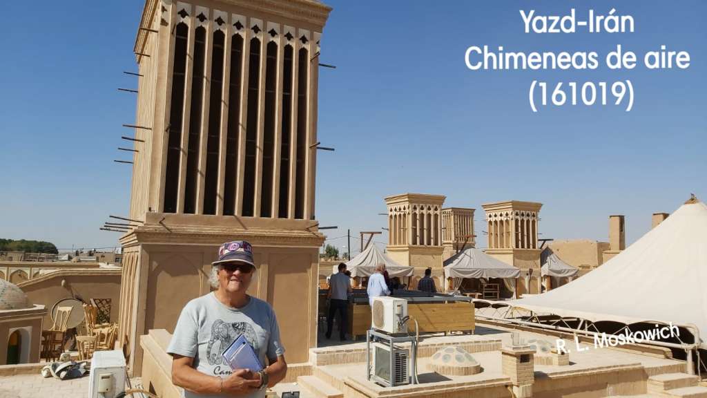 Traslado, y completa visita a la impresionante ciudad de Yazd, Patrimonio de la Humanidad 