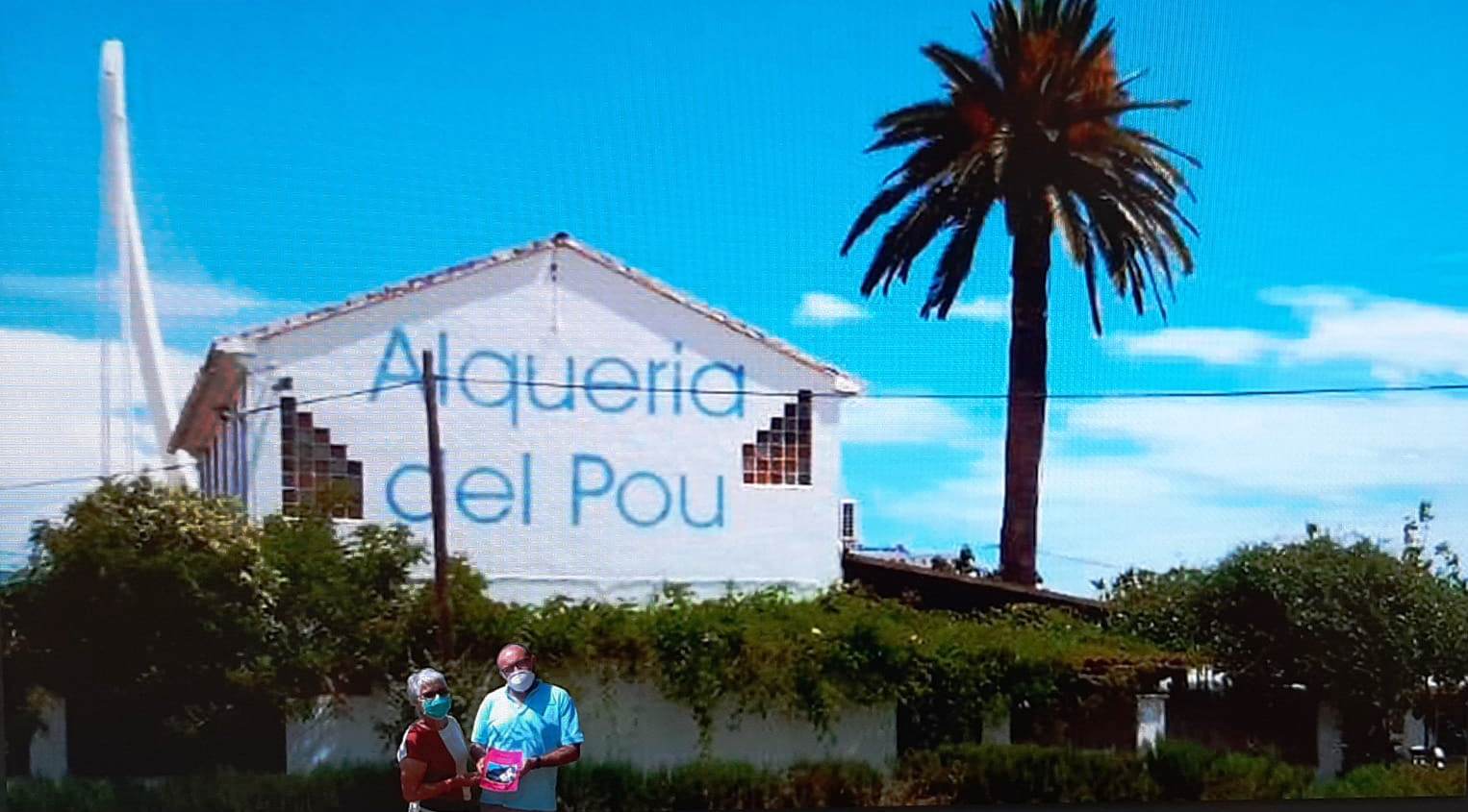 Persona Que Vive En El País Cuya Capital Es Timbu