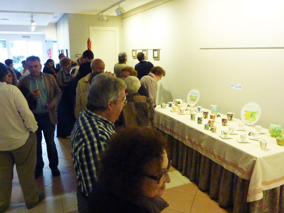 La galería Arte Imagen inauguró la muestra conjunta de Xoti de Luís y Petro Ceramica