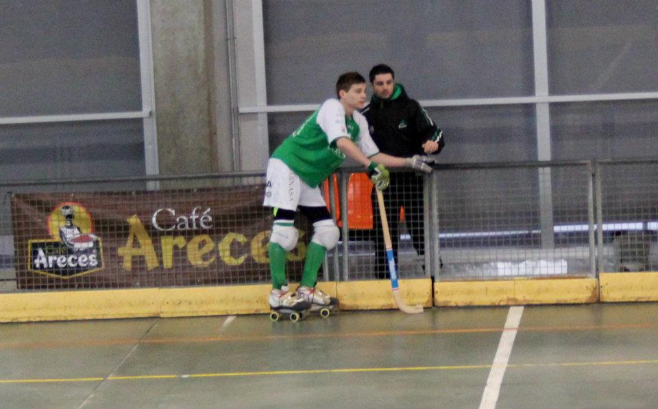 “No esperaba debutar pero me gustó mucho jugar esos cuatro minutos” César Carballeira (HC Liceo)