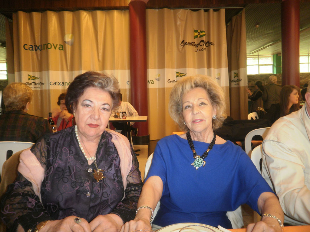 Mary Carmen Calviño y Araceli Mora