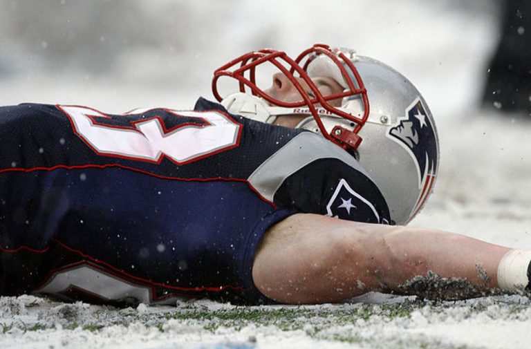 How NFL Players Beat the Winter Chill