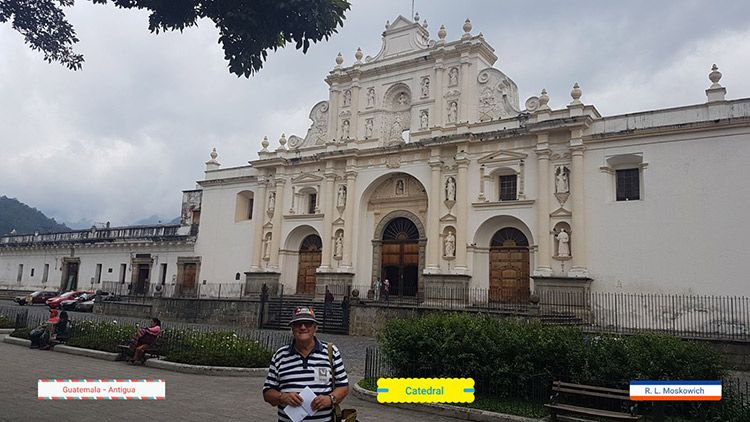 Detenido recorrido por la preciosa ciudad Antigua (Guatemala) y llegada a El Salvador