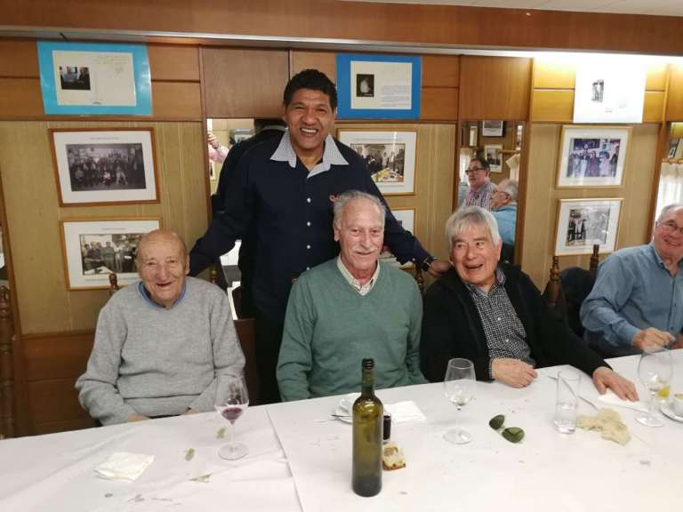 Cumpleaños de Arturo López presidente de la “Peña Deportivista Fuente de Cuatro Caminos”