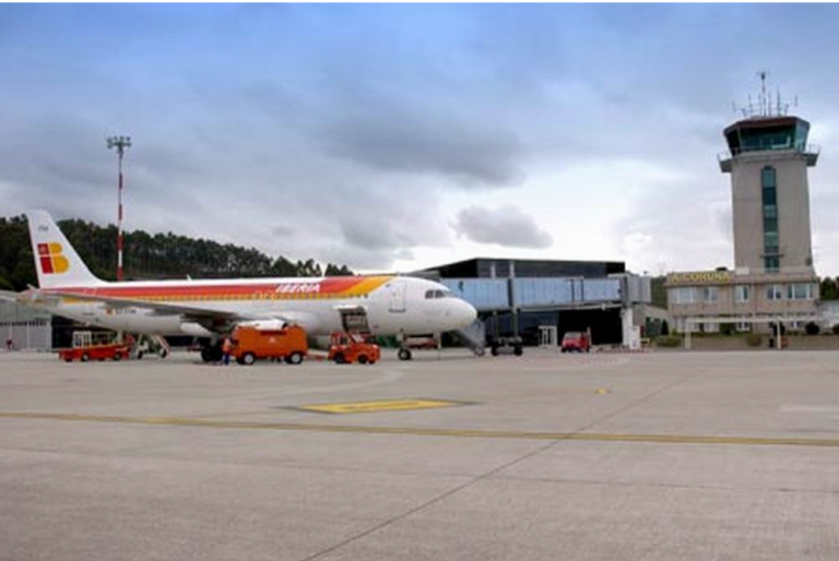 El Aeropuerto de La Coruña lleva más de 30 meses seguidos incrementando sus pasajeros