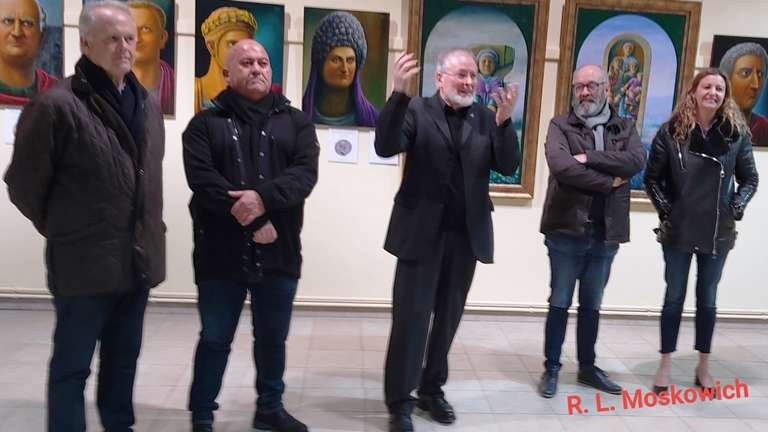 “Miradas del Imperio”, soberbia exposición de Alfredo Erias, en O Burgo (La Coruña)