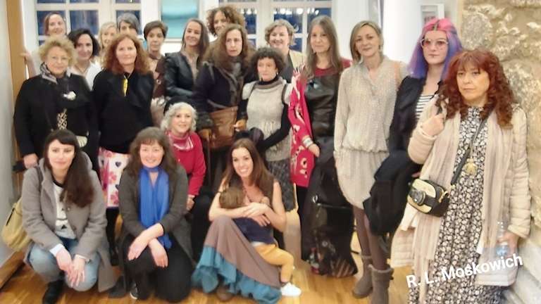 “Gaia II”: 44 mujeres exponen sus creaciones artísticas en el Colegio de Médicos de La Coruña