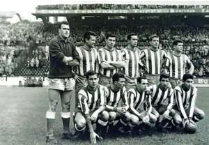 Alineación del Real Club deportivo de La Coruña de la temporada 1962-63.